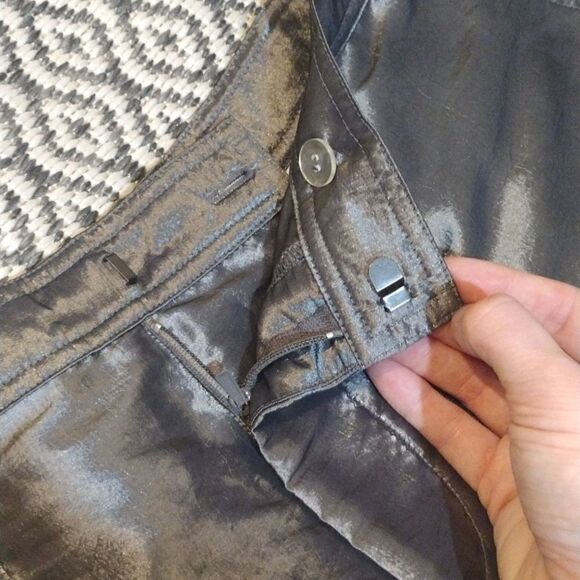 Two Piece Debra Deroo Women's Size Small Gray Suit, Metallic Jacket and Pants - Picture 12 of 12